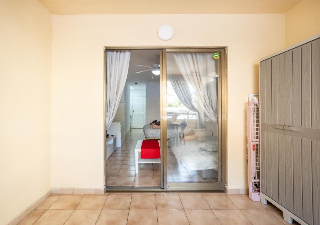 Castle Harbour Cozy Studio Heated Pool Los Cristianos Lovetenerife Arona  Exterior photo